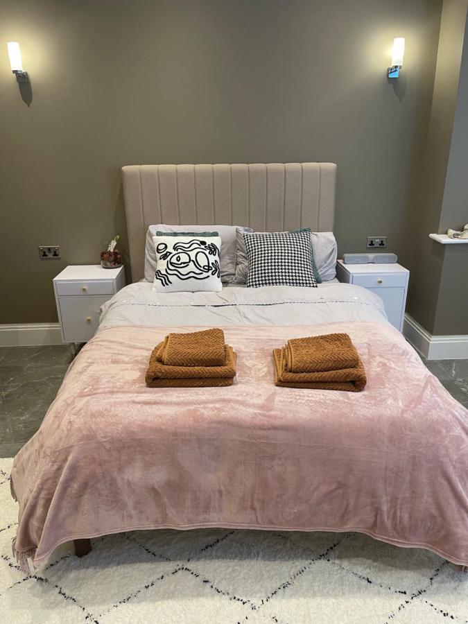 Modern Huge Double Room With Private Bathroom In Colindale Edgware Luaran gambar
