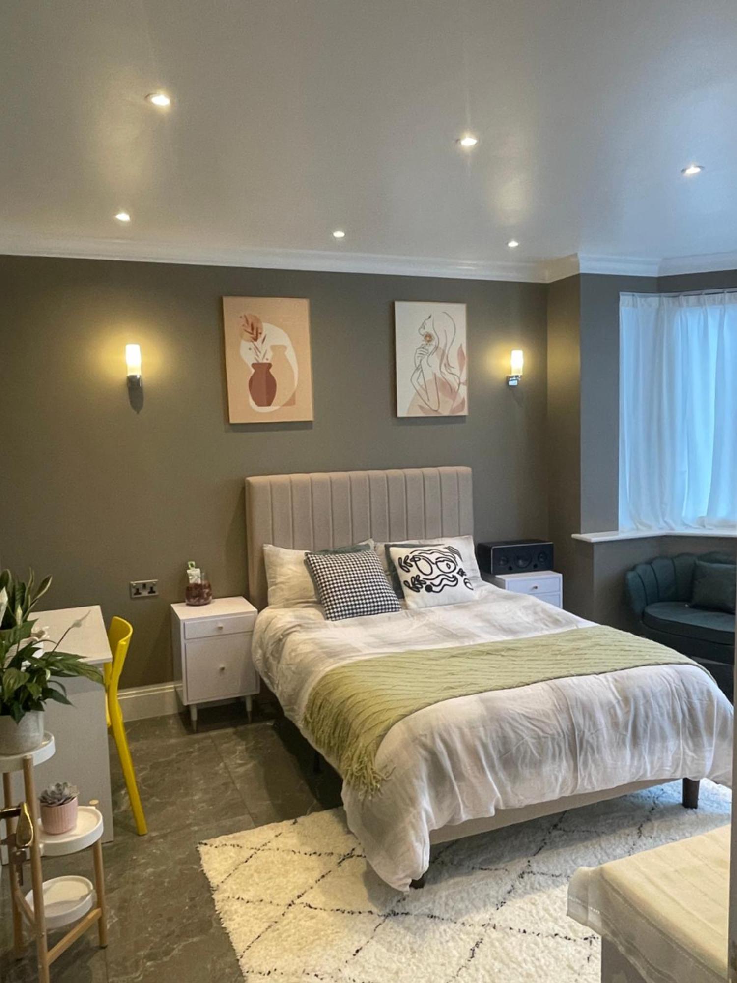 Modern Huge Double Room With Private Bathroom In Colindale Edgware Luaran gambar